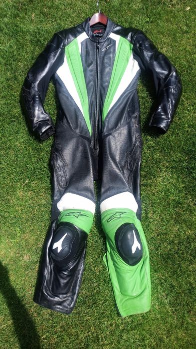 Vând costum  moto Alpinestars