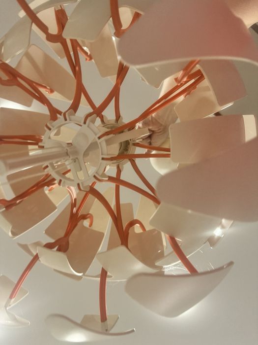 Пррдам люстру