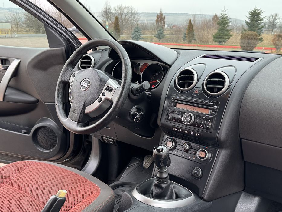 Vând Nissan Qashqai Motor 2.0 Diesel (dCi) 150 CP 4x2 Import Germania