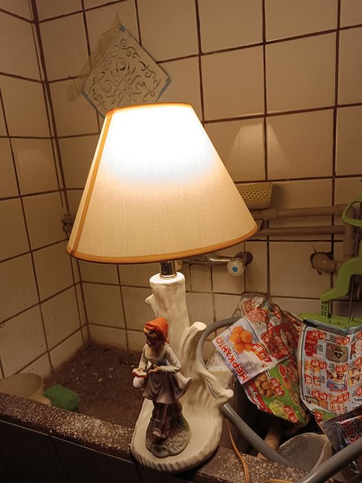 Ретро нощна лампа