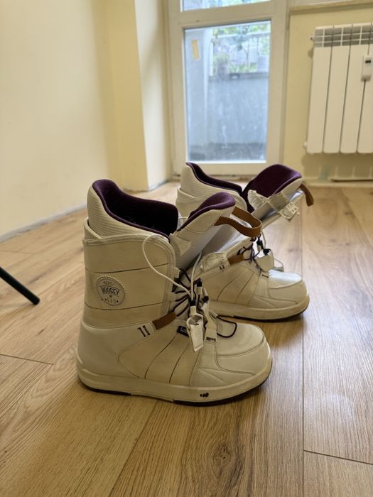 Сноуборд обувки