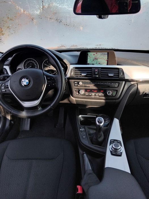 Bmw 320g  disel arata si merge impecabil.