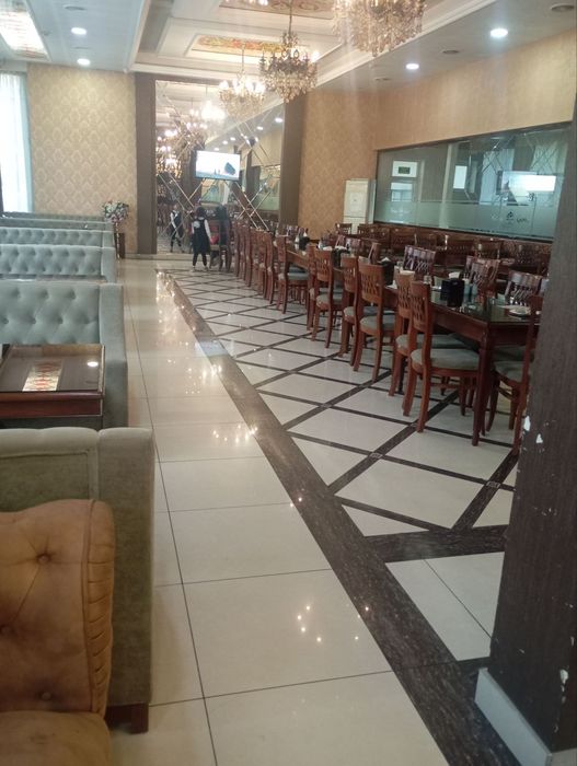 КАФЕ  Арендага берилади.Нархи жуда Арзон. ШОШИЛИНГ