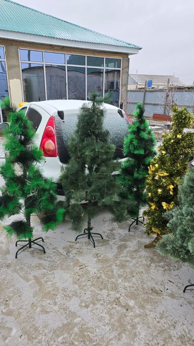 Продам ёлку 5000т
