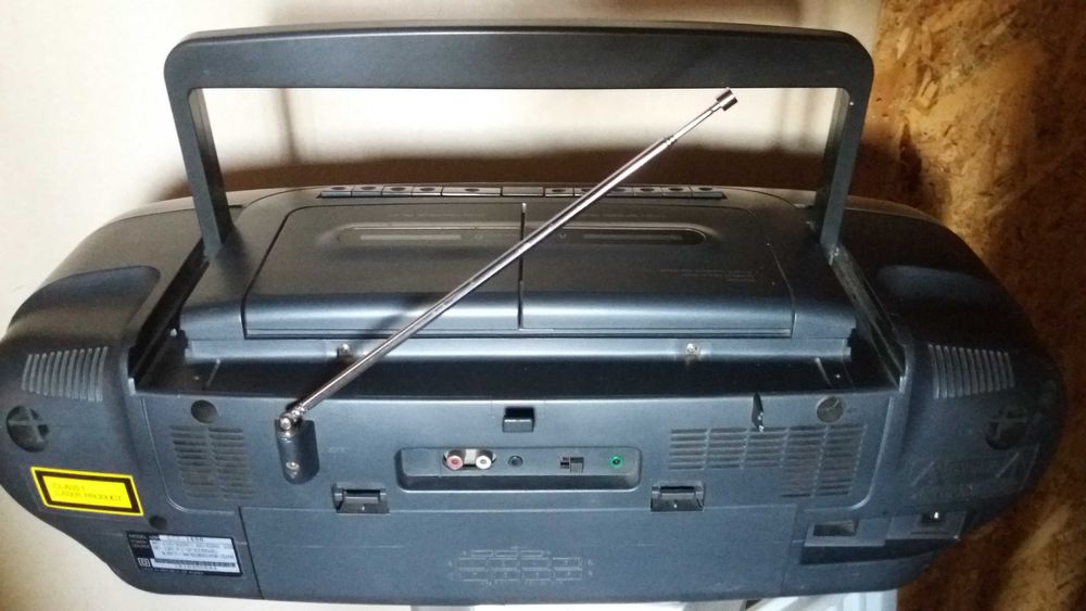 Dublu radio , casetofon cu cd - Samsung , Model RCD-1600.