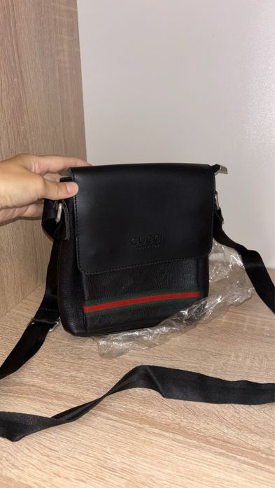 Borsetă G ucci black , green-red strap