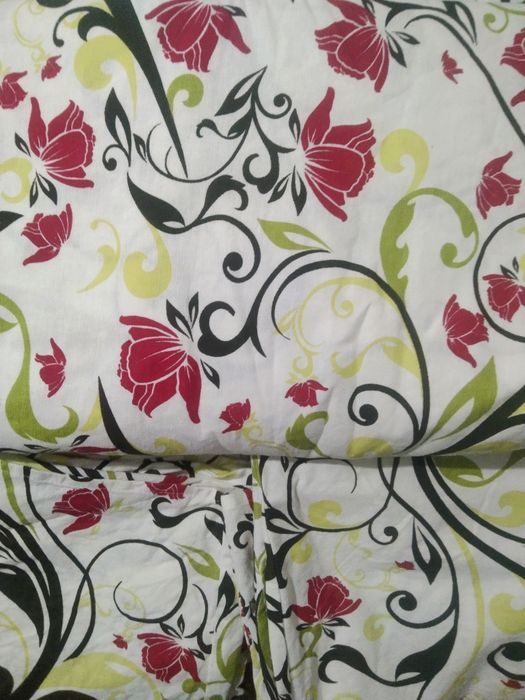 Продам двуспальное постельное белье