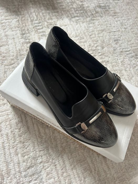 Продам новые туфли