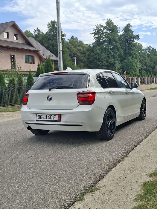 BMW 116 I * BUSINESS +* F20 * Navigatie * Climă * Tempomat * Full Led* BI-XENON * Key Less Go * Alb Perlat * Distribuție Schimbata * Import Recent *