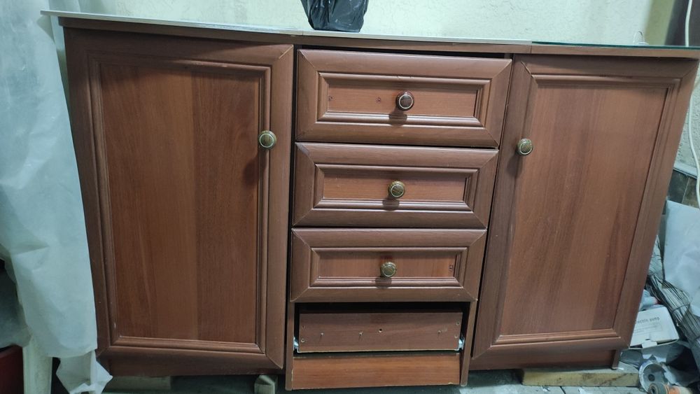 Продам шкаф тттт
