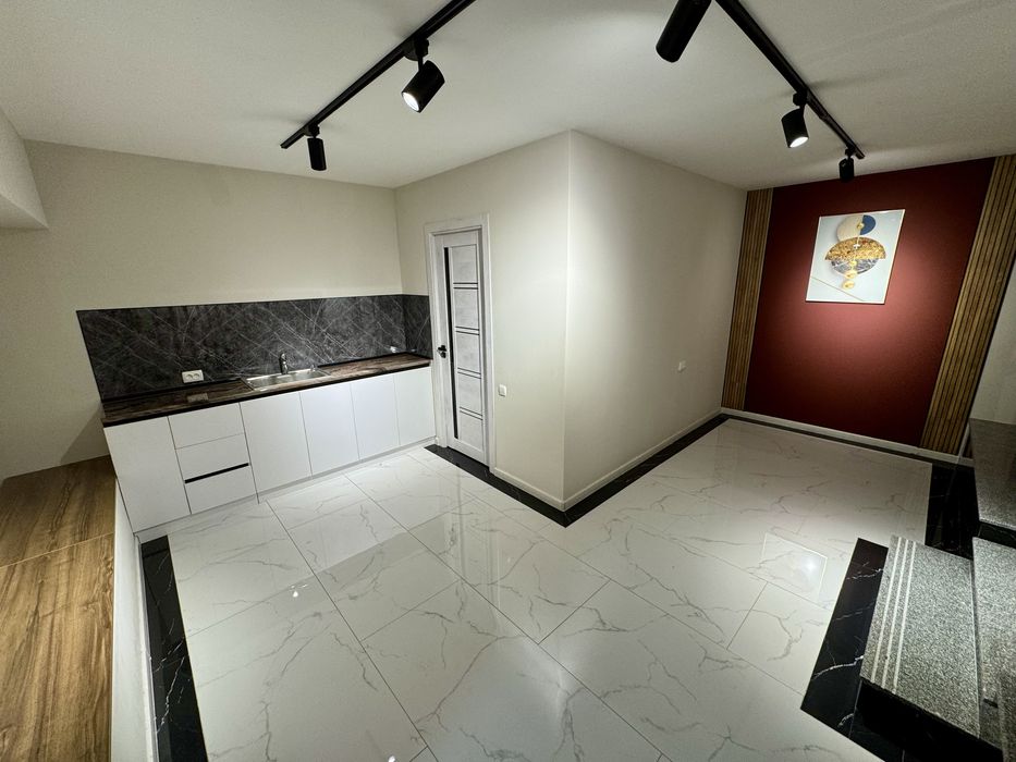 Сдается в аренду помещение/Евро офис вдоль дороги 168м2 - Ракат