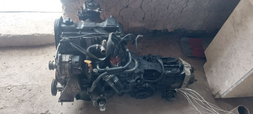 Ауди в4 на матор  сатылады