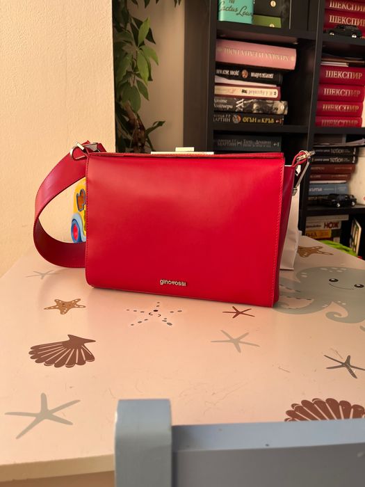 Gino Rossi червена чанта естествена кожа