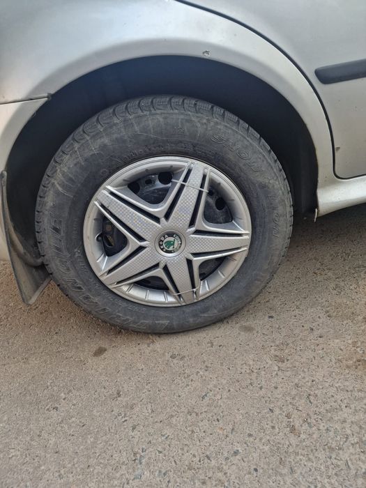 Продам Skoda 2002 год