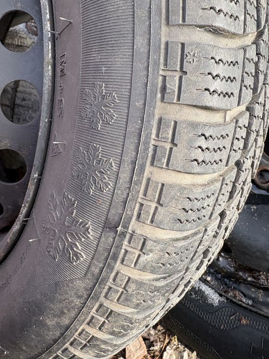 Зимни гуми с джанти 175/70/14