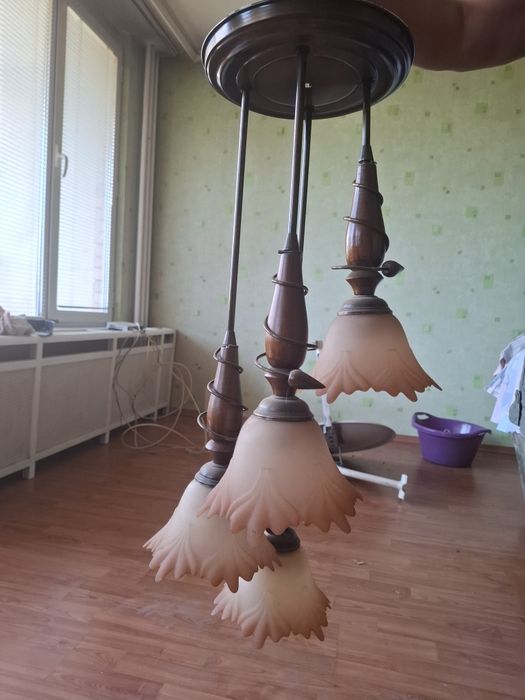 Старинен полилей