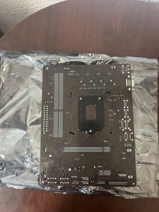 Vand placa de baza asus h61m-k