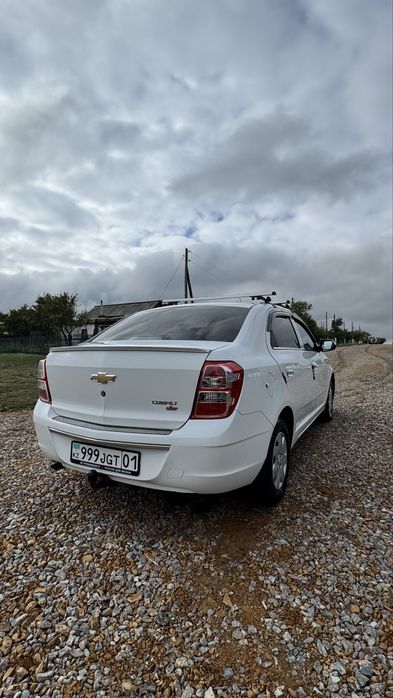 Продам машину 2023