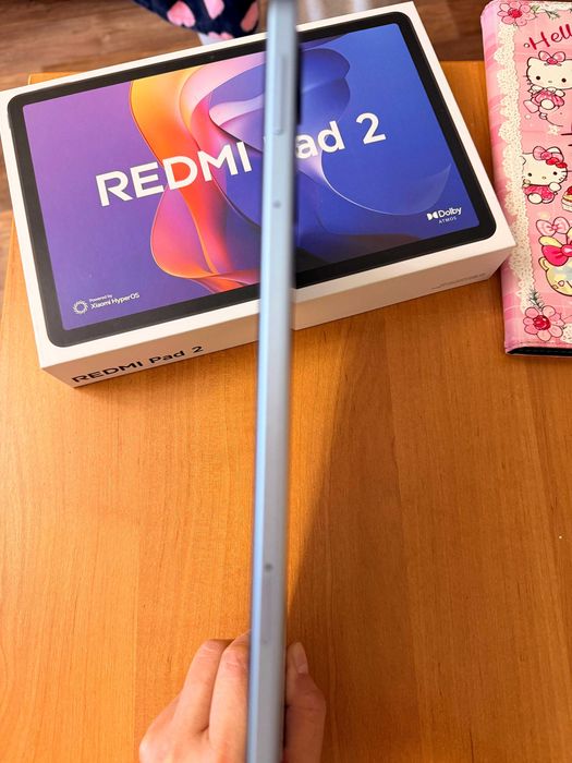 продаю планшет срочно