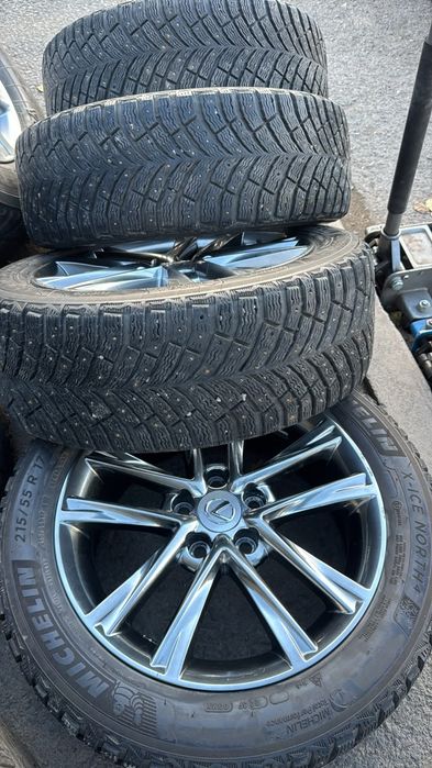 Диски Lexus 17 и Michelin с шипами