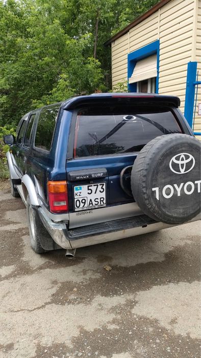 Toyota Hilux Surf