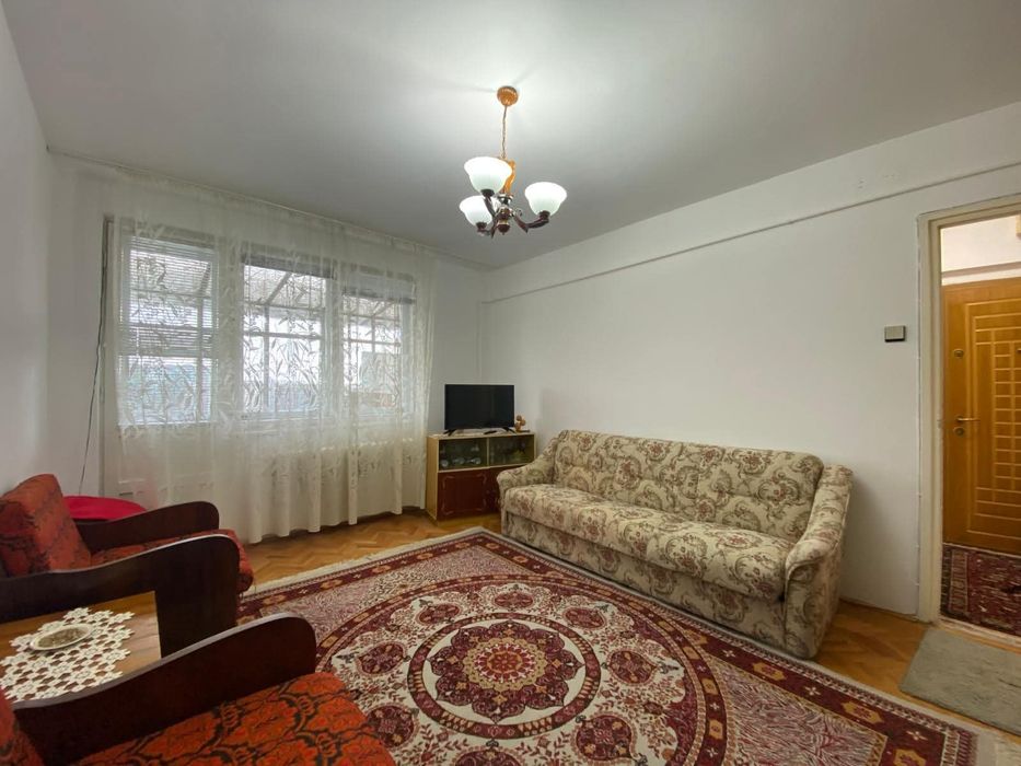 Vand Canapea extenisila 3 locuri