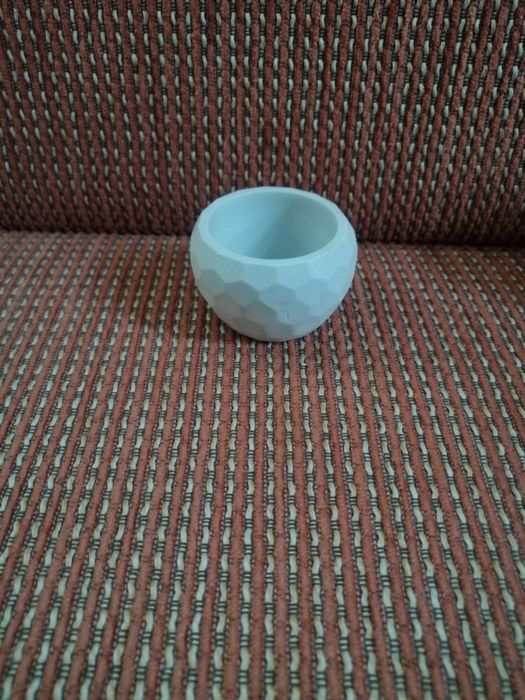 Гипсови кашпи за сукуленти, кактуси и други фигурки