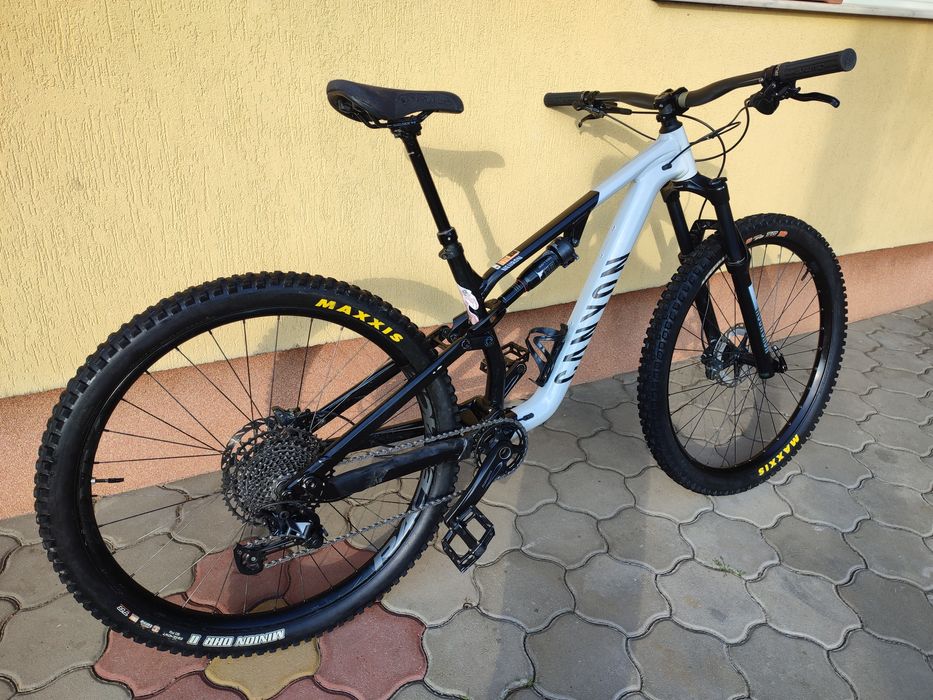MTB full suspension CANYON NEURON 2024
