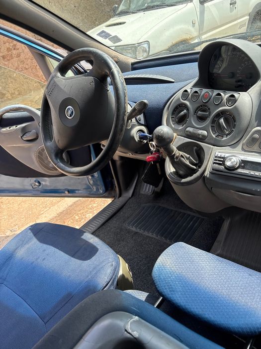 Кола Fiat Multi pla