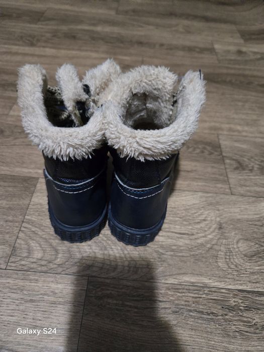 Сапожки.Размер 32.