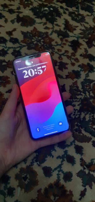 Iphone 11 pro telefoni