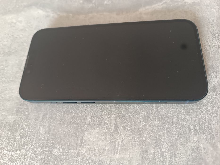 Apple iPhone 14 128GB Midnight + оригинална кутия и EarPods