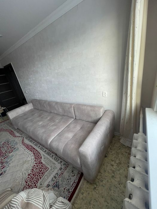 Продам диван в хорощем состоянии