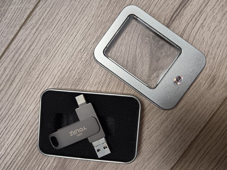 Stick Memorie USB-Typ C Yourz 128gb nou