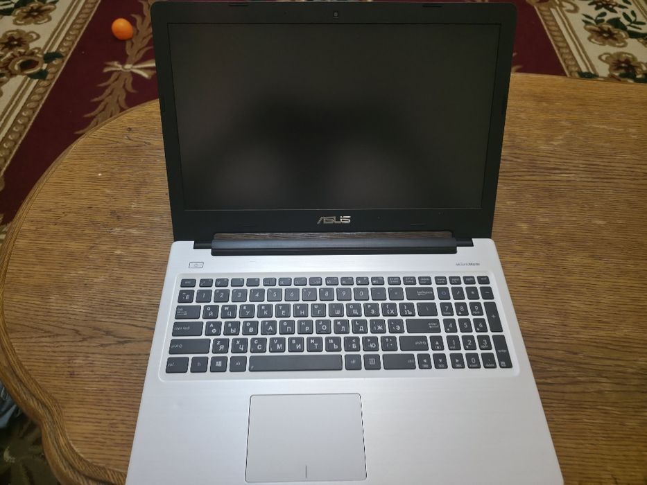 Ноутбук ASUS арзон нархда идеял