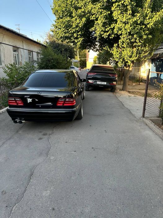 Продам Mercedes W210 5.0