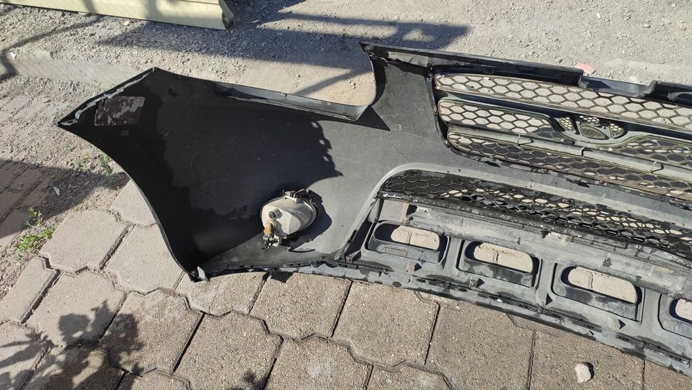 Передний бампер на Hyundai сантофе 2