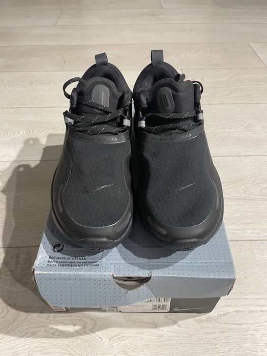 Nike react miler shield