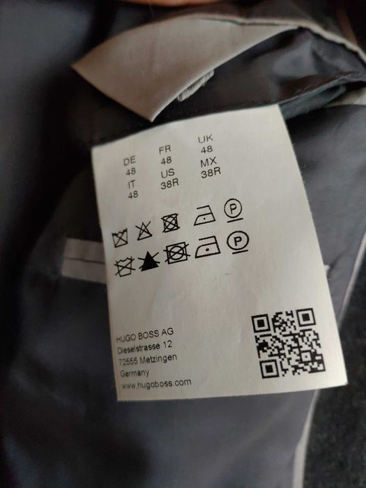 Hugo Boss - оригинално вълнено палто, М 48