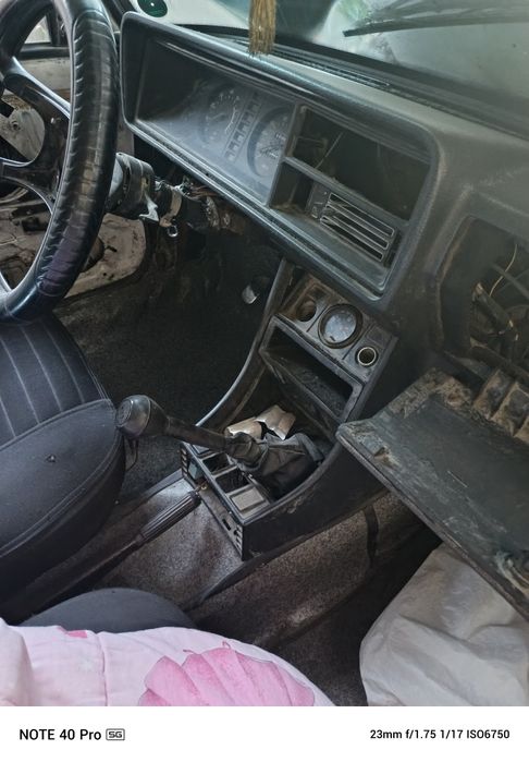 Жигули 07 белый пять скоростей коробка