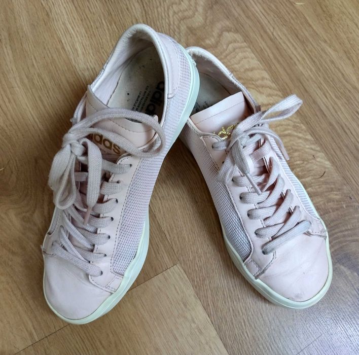 Adidas - дамски кожени маратонки №39