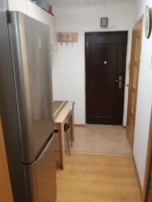 Дава се под наем Тристаен апартамент в Бургас, Лазур - 90 кв.м за 280.5 € - Снимка #2