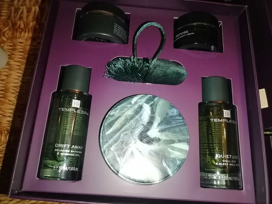 Луксозен комплект Templespa.