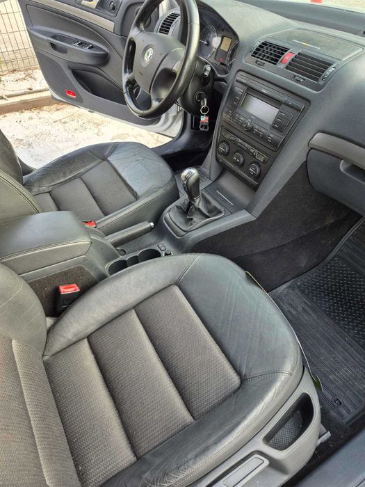 ПРОДАВАМ Skoda Oktavia