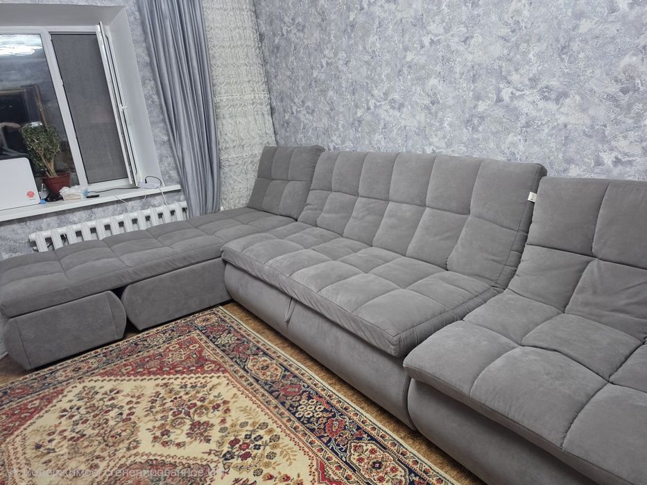 Продам диван в очень хорошем состоянии.