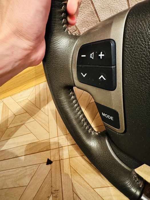 Руль оригинал с ТLC 200 крузак