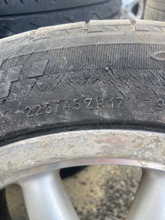 Гуми с джанти Audi 225/45 R17