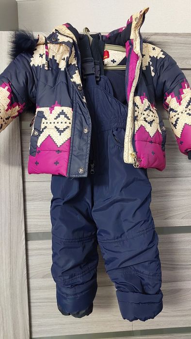Продам детский зимний комбинезон