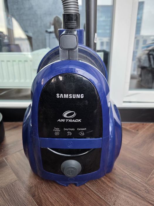 Продам пылесос самсунг