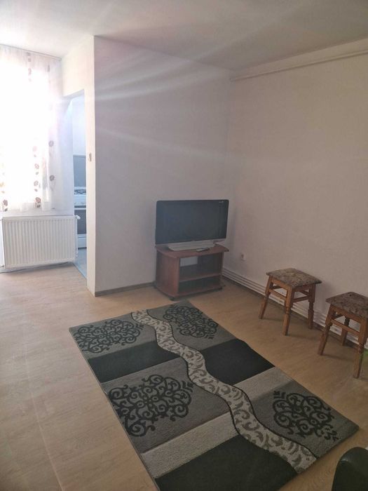 Garsoniera este momentan inchiriata